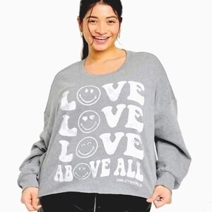 Smiley World Love Above All Cropped Sweatshirt Gray Oversized